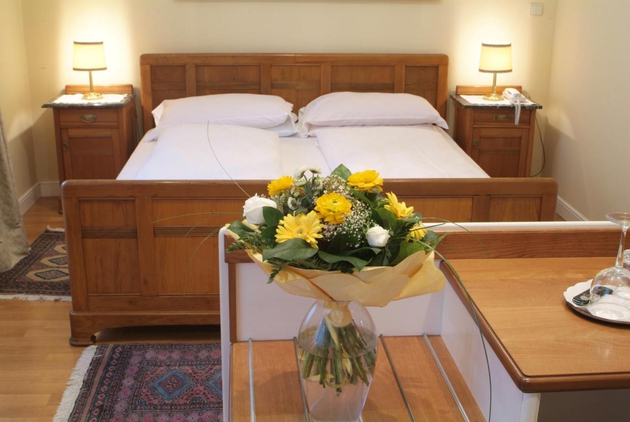 Hotel Villa Westend Merano Esterno foto