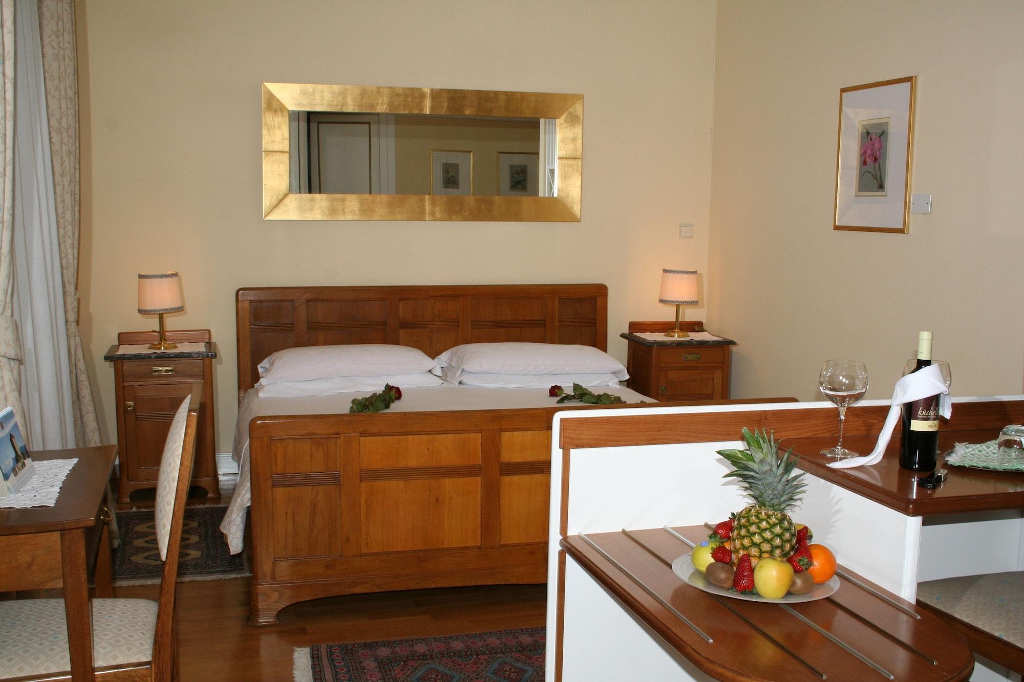 Hotel Villa Westend Merano Esterno foto