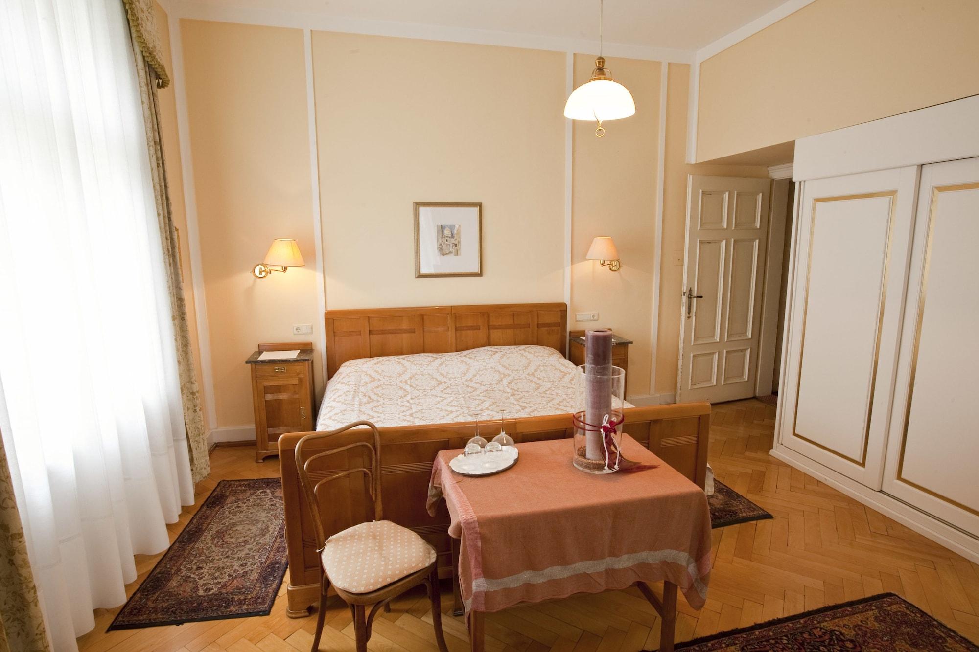 Hotel Villa Westend Merano Esterno foto