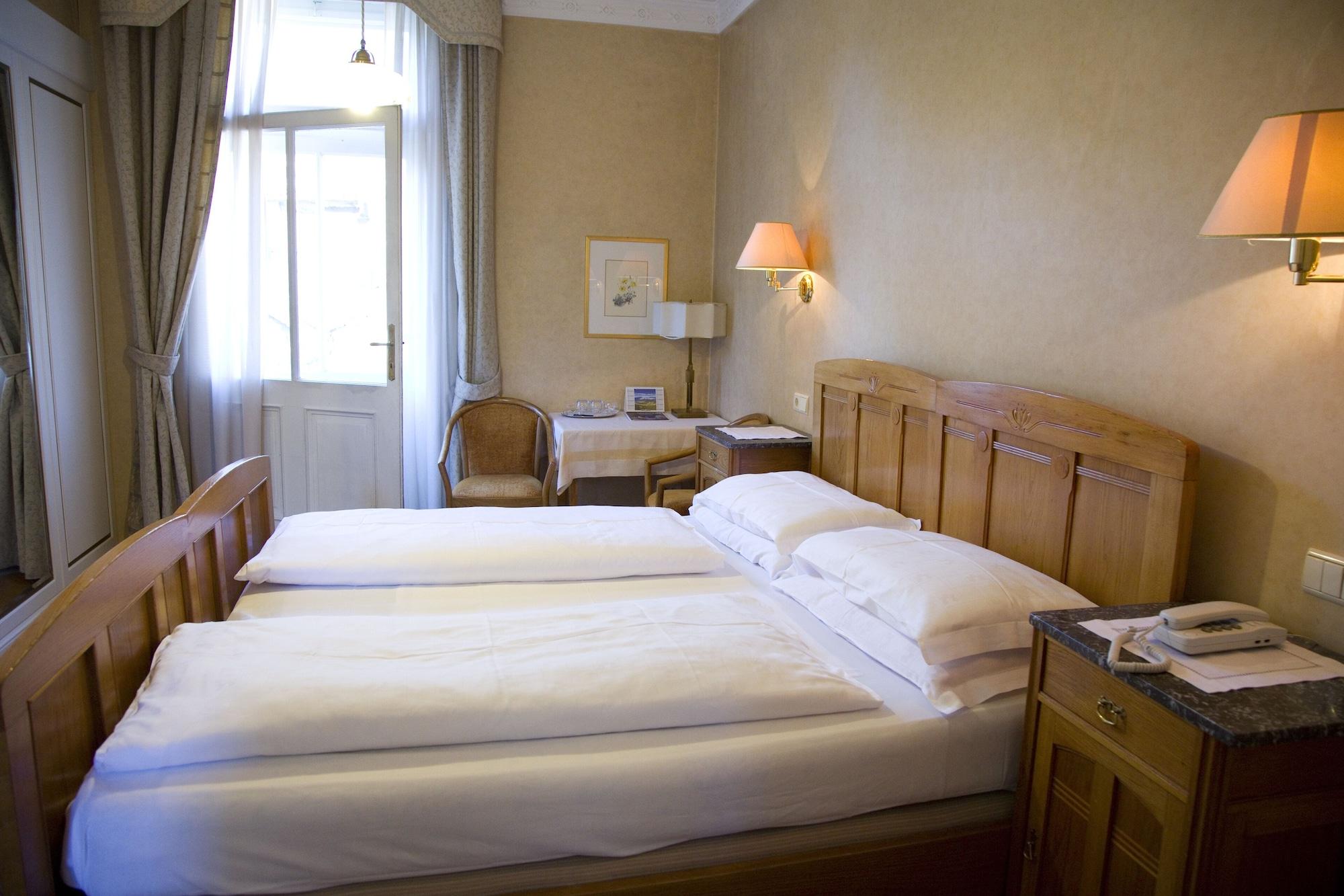 Hotel Villa Westend Merano Esterno foto