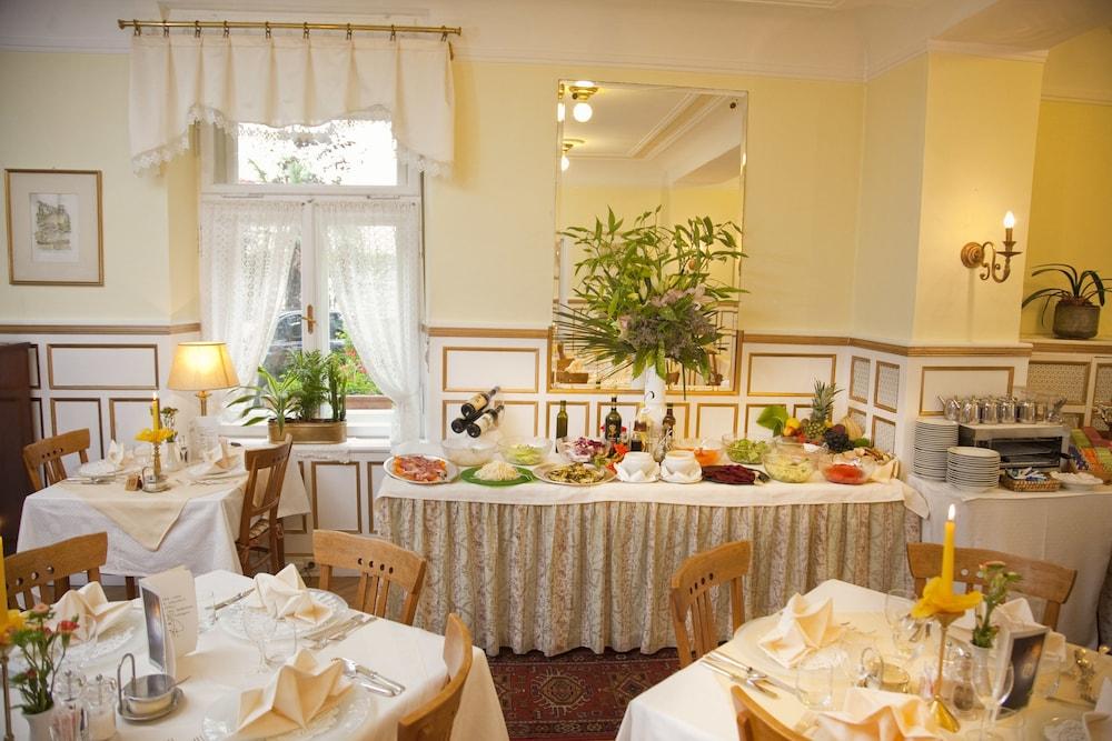 Hotel Villa Westend Merano Esterno foto