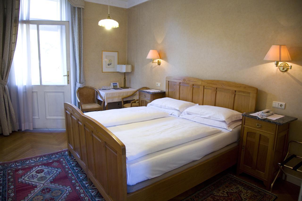 Hotel Villa Westend Merano Esterno foto