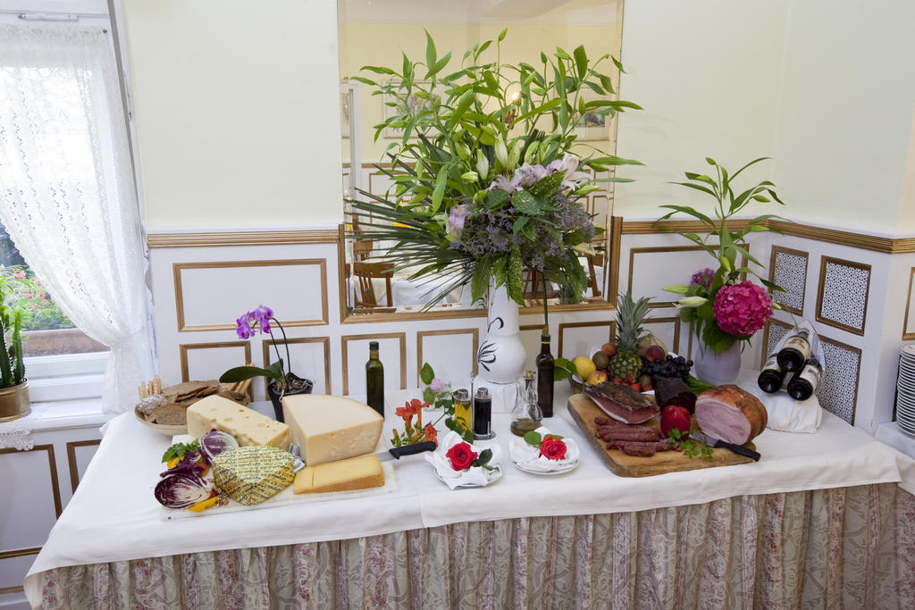 Hotel Villa Westend Merano Esterno foto